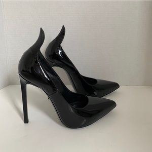 Saint Laurent Black Patent Leather Heels sz 38.5